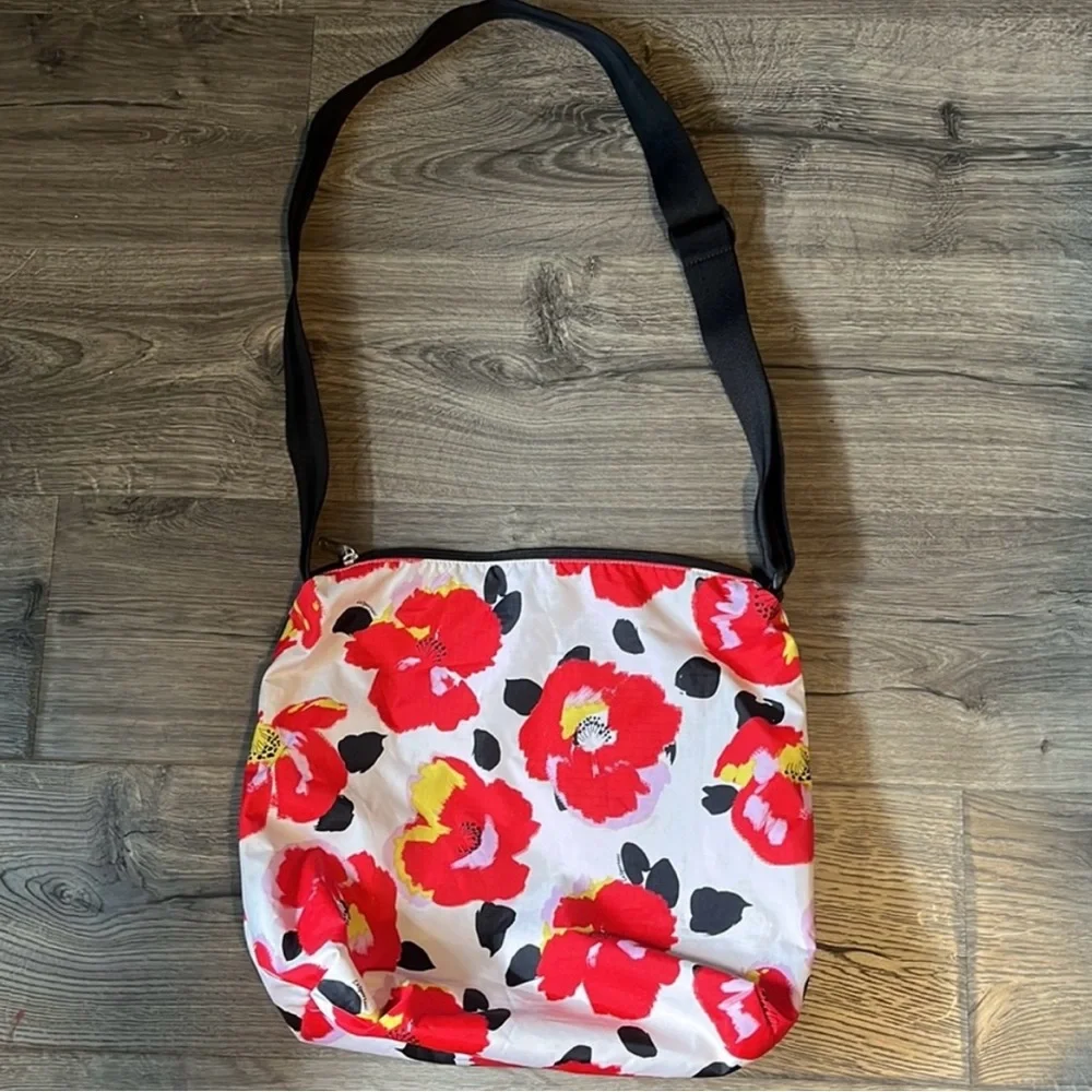 NWOT LeSportSac Floral Crossbody Bag